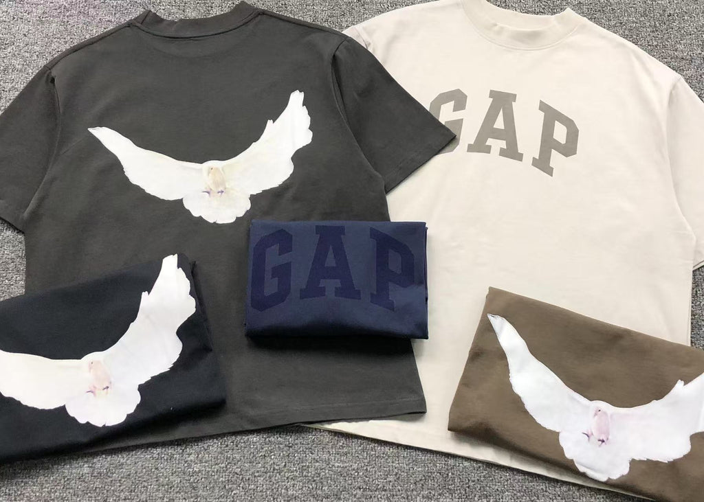 Camiseta Yeezy X GAP Dove