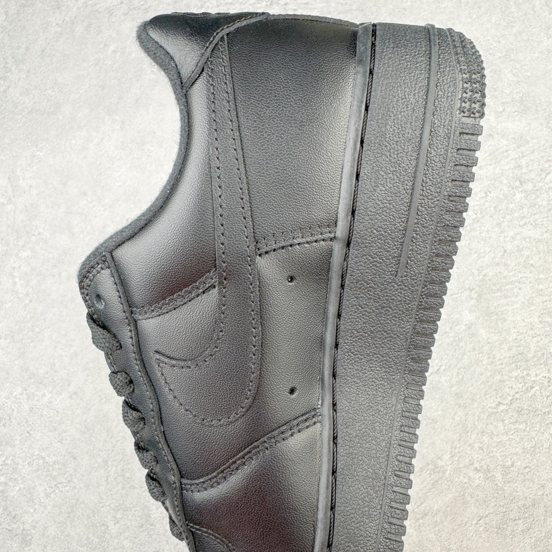 Nike x Supreme Air Force 1 "Black"