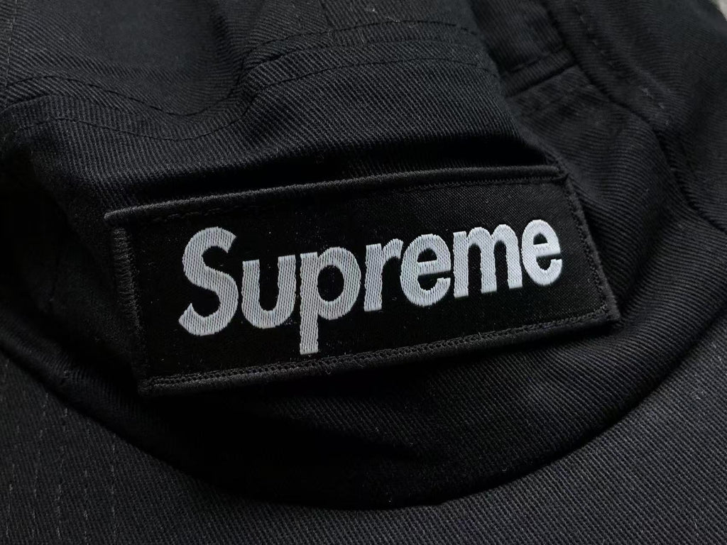 Boné Supreme Logo 5 Panel