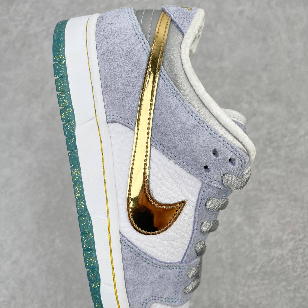 Nike Dunk x Sean Cliver "Holiday Special"