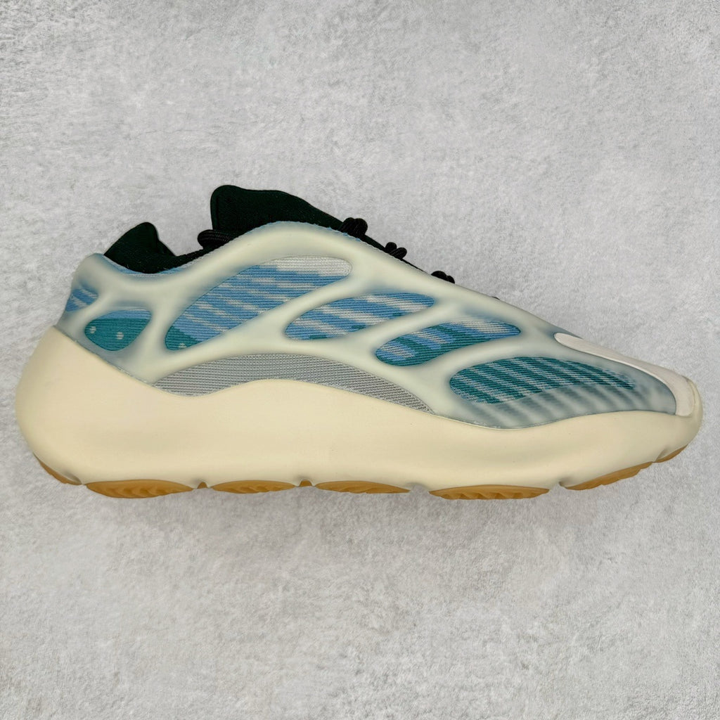 Yeezy 700 V3 "Kyaniter"