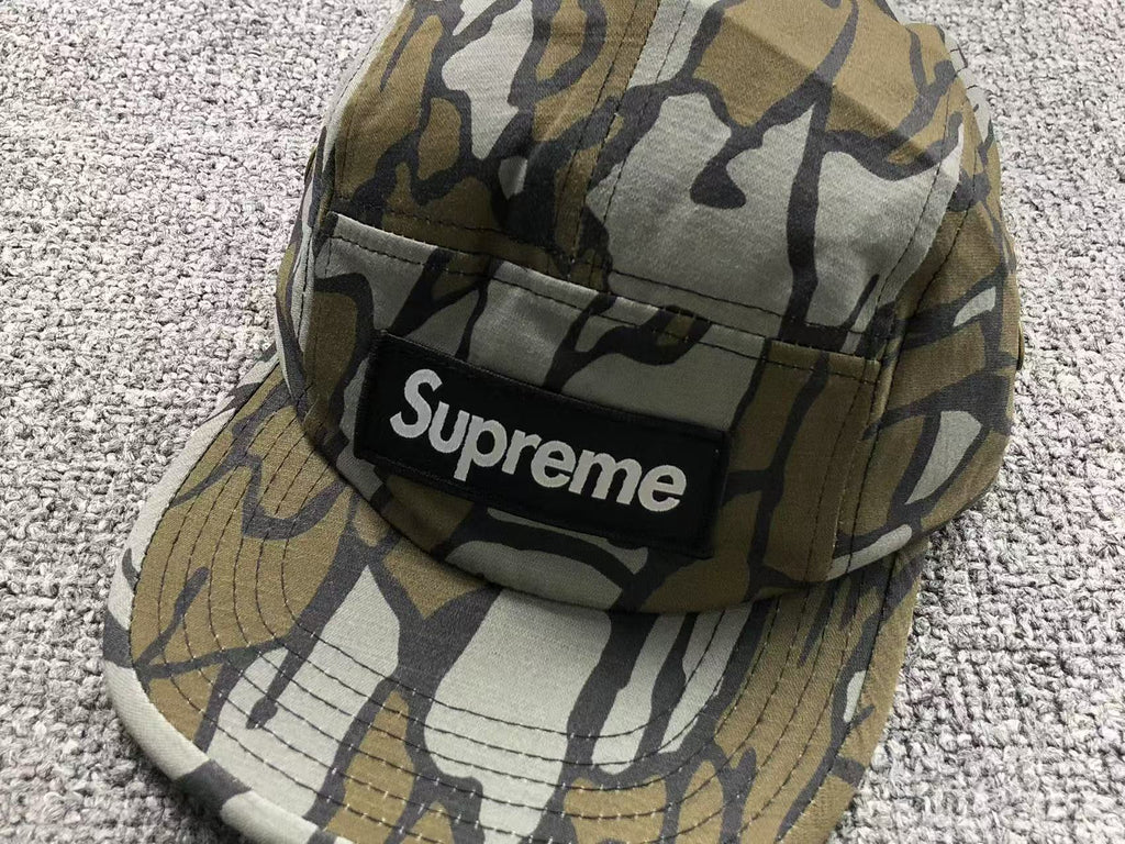 Boné Supreme Logo 5 Panel
