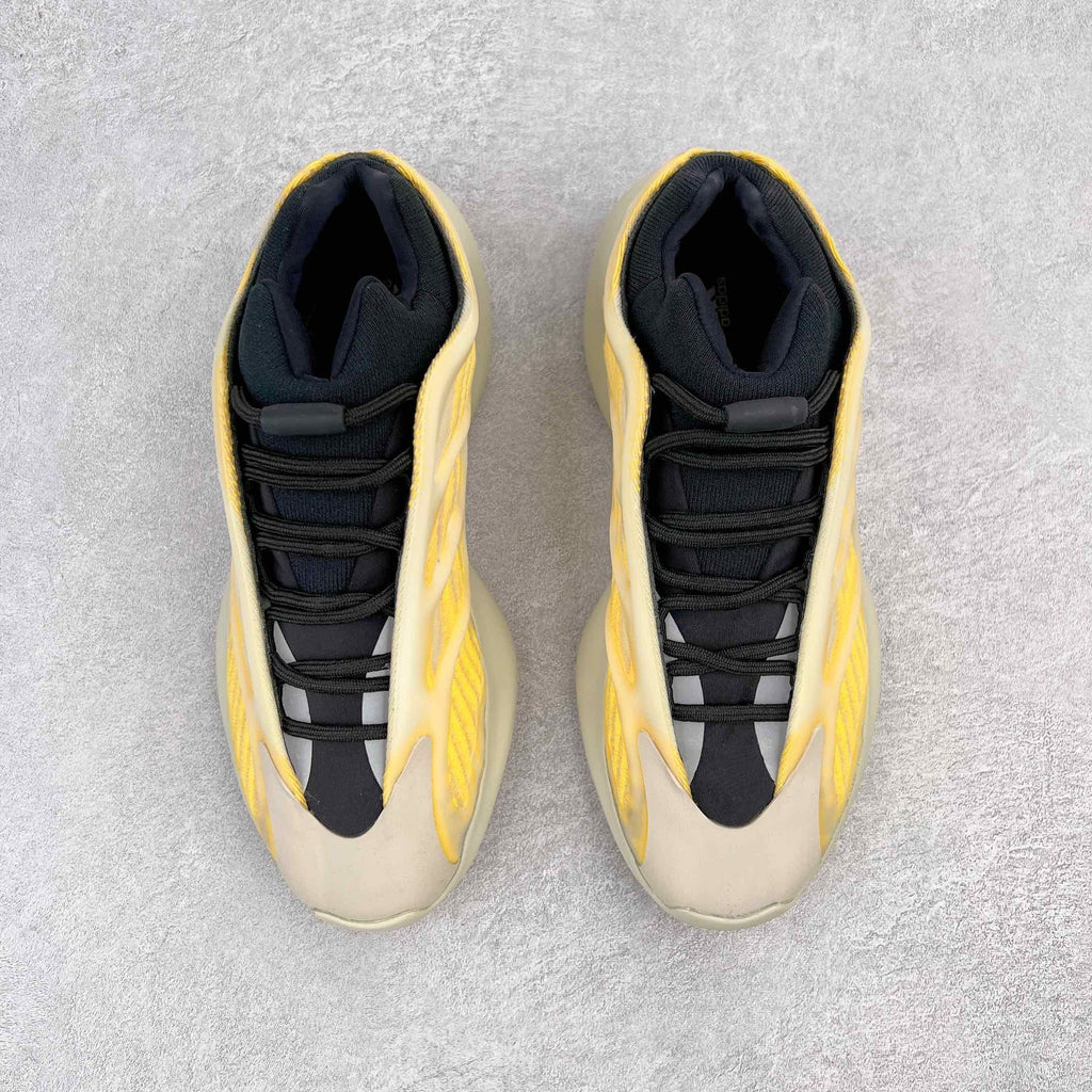 Yeezy 700 V3 "Mono Safflower"